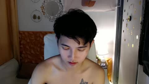 Snapshot of cuteasiancock98 chatting on March 5, 7:38 am Steph online show from March 5, 7:38 am