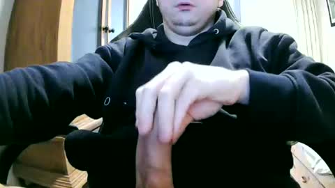 Snapshot of cuteboy090 chatting on January 9, 11:03 am Cuteboy090 online show from January 9, 11:03 am