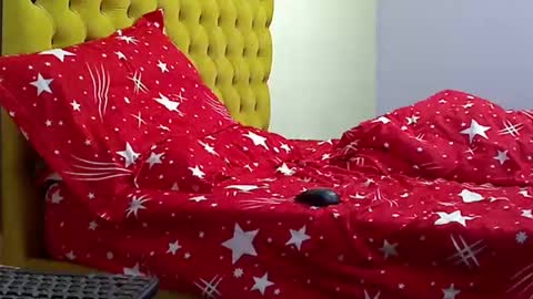 Snapshot of cuteboyathome chatting on January 2, 11:06 pm Mihaicio online show from January 2, 11:06 pm