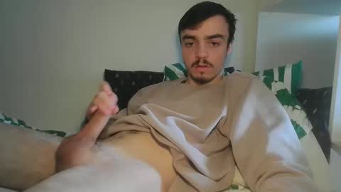 cutie garlix online show from April 7, 11:21 am