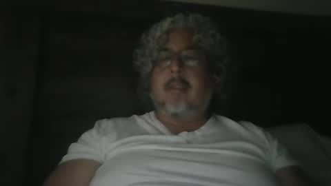 Snapshot of czar1974 chatting on February 15, 6:02 am czar1974 online show from February 15, 6:02 am