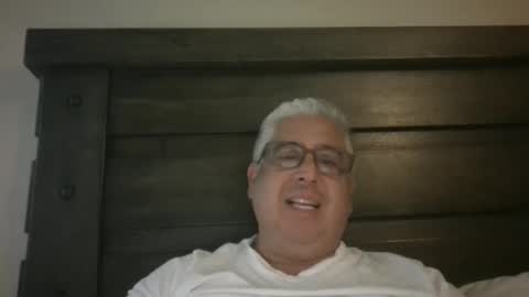 Snapshot of czar1974 chatting on October 13, 10:05 pm czar1974 online show from October 13, 10:05 pm