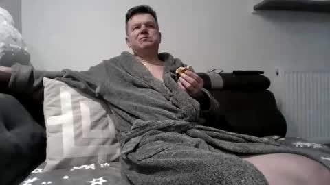 czerbis online show from December 30, 9:19 pm