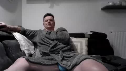 czerbis online show from February 7, 8:31 pm