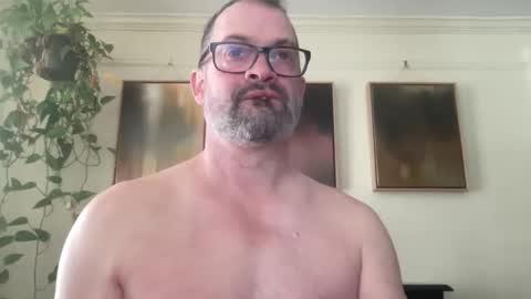 d4ddy858 online show from November 19, 1:33 pm