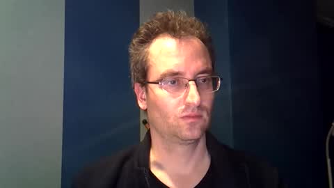 Snapshot of daanschr chatting on February 2, 11:42 pm daanschr online show from February 2, 11:42 pm