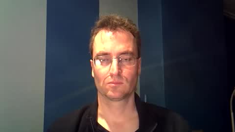 Snapshot of daanschr chatting on March 3, 8:29 pm daanschr online show from March 3, 8:29 pm