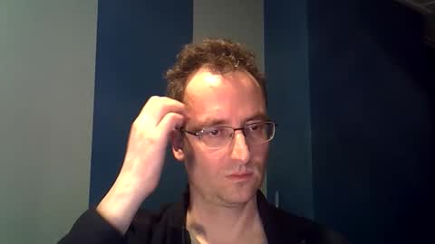Snapshot of daanschr chatting on March 5, 9:50 pm daanschr online show from March 5, 9:50 pm