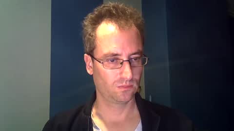 Snapshot of daanschr chatting on October 9, 6:24 pm daanschr online show from October 9, 6:24 pm