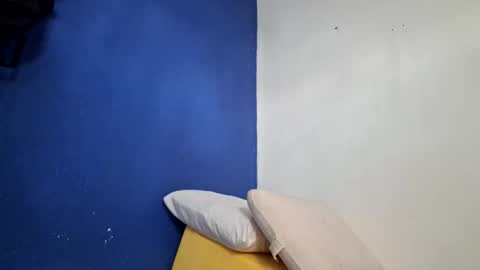 Jewbb online show from January 31, 7:23 pm