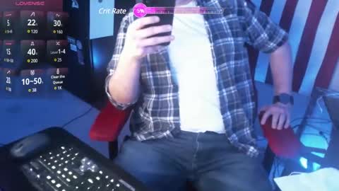 DadBodDude01 online show from December 13, 6:49 pm