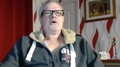 Brian ... online show from February 5, 9:18 pm