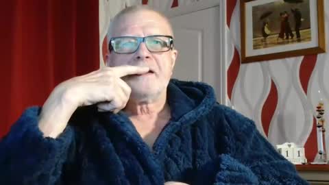 Brian ... online show from February 11, 9:46 pm