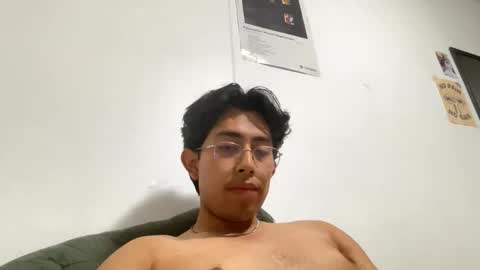 Snapshot of daddy_brunito chatting on September 22, 1:27 am daddy_brunito online show from September 22, 1:27 am