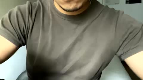 Snapshot of daddy_brunito chatting on October 18, 10:26 pm daddy_brunito online show from October 18, 10:26 pm