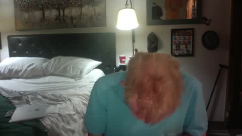 daddy_mack_treats_you online show from September 11, 3:38 am