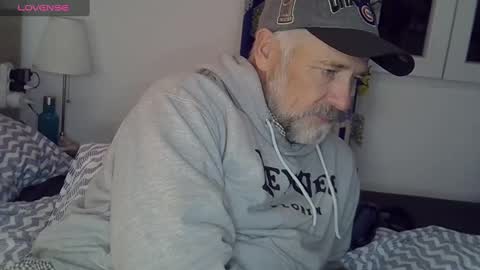 DaddyBear online show from February 14, 10:15 pm