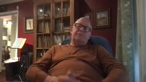 Snapshot of daddycok4 chatting on January 8, 3:39 pm DaddyCok4 online show from January 8, 3:39 pm