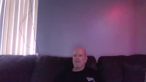 Snapshot of daddydj4aprincess chatting on January 4, 8:37 pm DJ online show from January 4, 8:37 pm