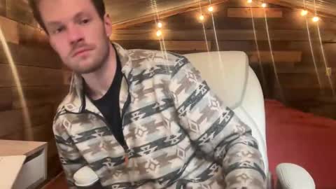 Leo online show from January 12, 9:41 pm