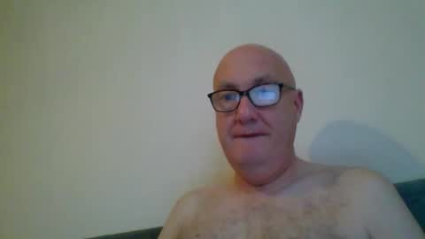 daddyhere4uall6 online show from November 7, 8:07 am