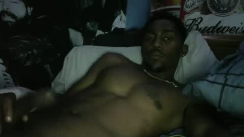 Snapshot of daddyj51870 chatting on September 16, 10:27 am daddyJs cam online show from September 16, 10:27 am