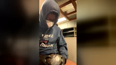 DaddyLeeBBC online show from March 3, 4:53 am