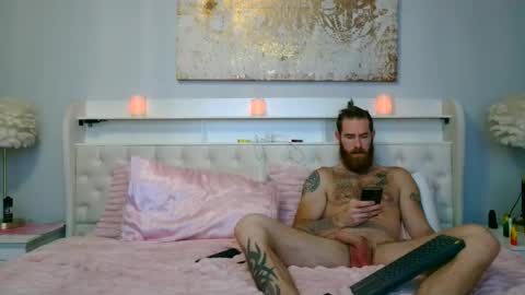 daddyunlocked online show from October 2, 9:30 pm
