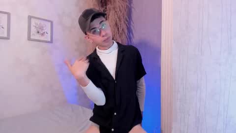 dads_rider online show from December 15, 10:07 pm