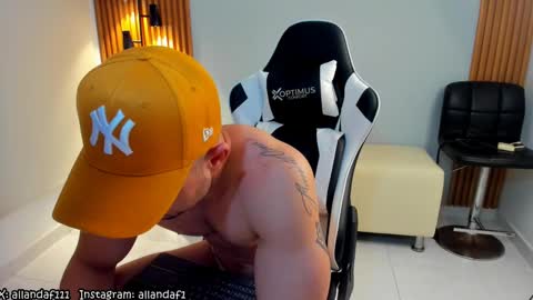 Snapshot of dafboy_ chatting on January 23, 4:41 am Allan Daf online show from January 23, 4:41 am