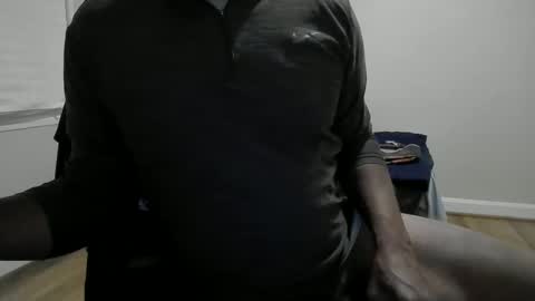 Snapshot of daffyduck71 chatting on December 4, 10:08 pm daffyduck71 online show from December 4, 10:08 pm