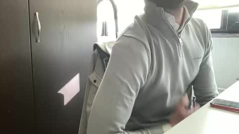 dailybully online show from March 30, 8:04 am