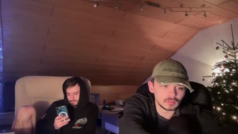 Snapshot of daimon_hall chatting on January 14, 3:32 am Daimon online show from January 14, 3:32 am