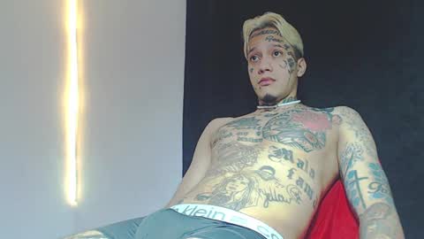 Daimond hope666 online show from December 10, 3:52 am