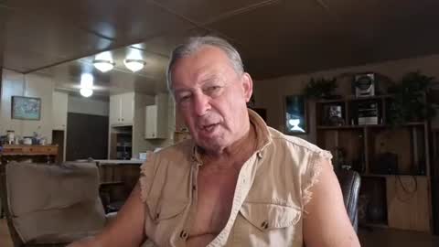 Snapshot of dakit2 chatting on September 11, 12:37 pm dakit online show from September 11, 12:37 pm