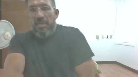 alex online show from September 25, 1:32 pm