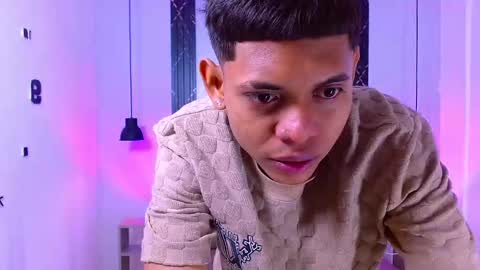 damar_felipe online show from October 13, 10:54 am