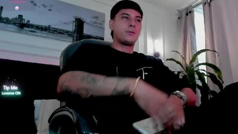 DAMIAN online show from April 9, 12:22 pm