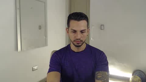 Damian online show from October 6, 2:33 pm
