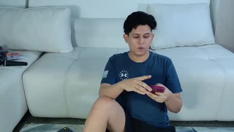 damian_salvatoree online show from September 15, 6:48 am