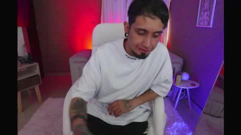 Damian online show from October 1, 4:33 pm