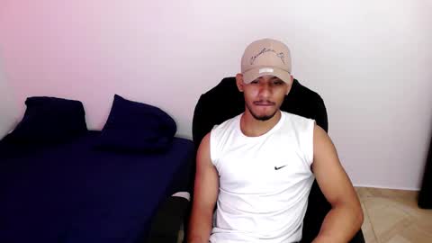 instagram damiannreed. online show from February 25, 4:52 pm