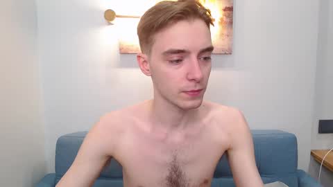 Snapshot of damiano_skinny chatting on March 3, 12:23 am my show from 300-1000 UTC online show from March 3, 12:23 am