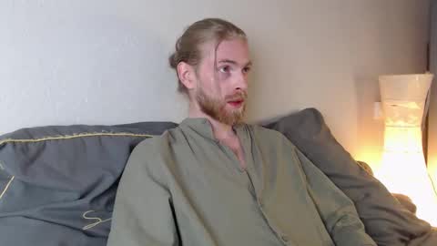 damien_diamond online show from October 3, 8:03 pm