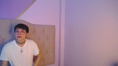 Damiian21  online show from March 8, 2:05 pm