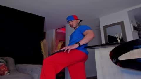 INSTAGRAM  DAMMIANMILLEROFICIAL online show from December 5, 4:52 am