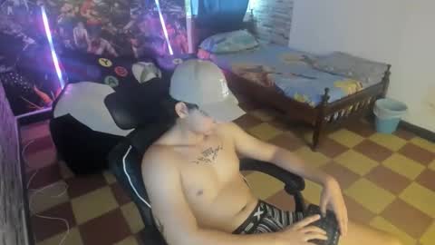 Snapshot of dan_cristancho chatting on October 9, 2:22 pm dan cristancho online show from October 9, 2:22 pm