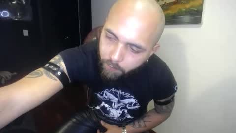 danbury online show from October 17, 10:36 pm