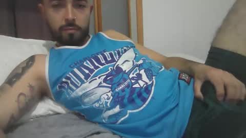 dani3l9905 online show from June 6, 4:51 am