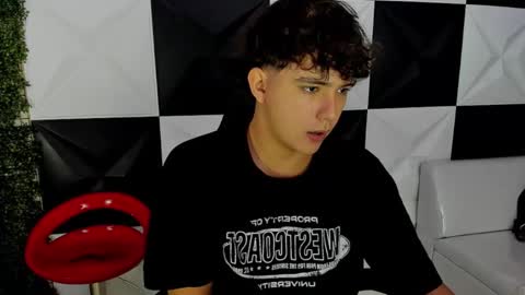 dani_cumboy online show from September 15, 2:51 pm
